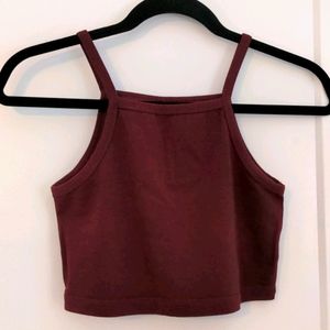 ARQ Crop Tank in burgundy